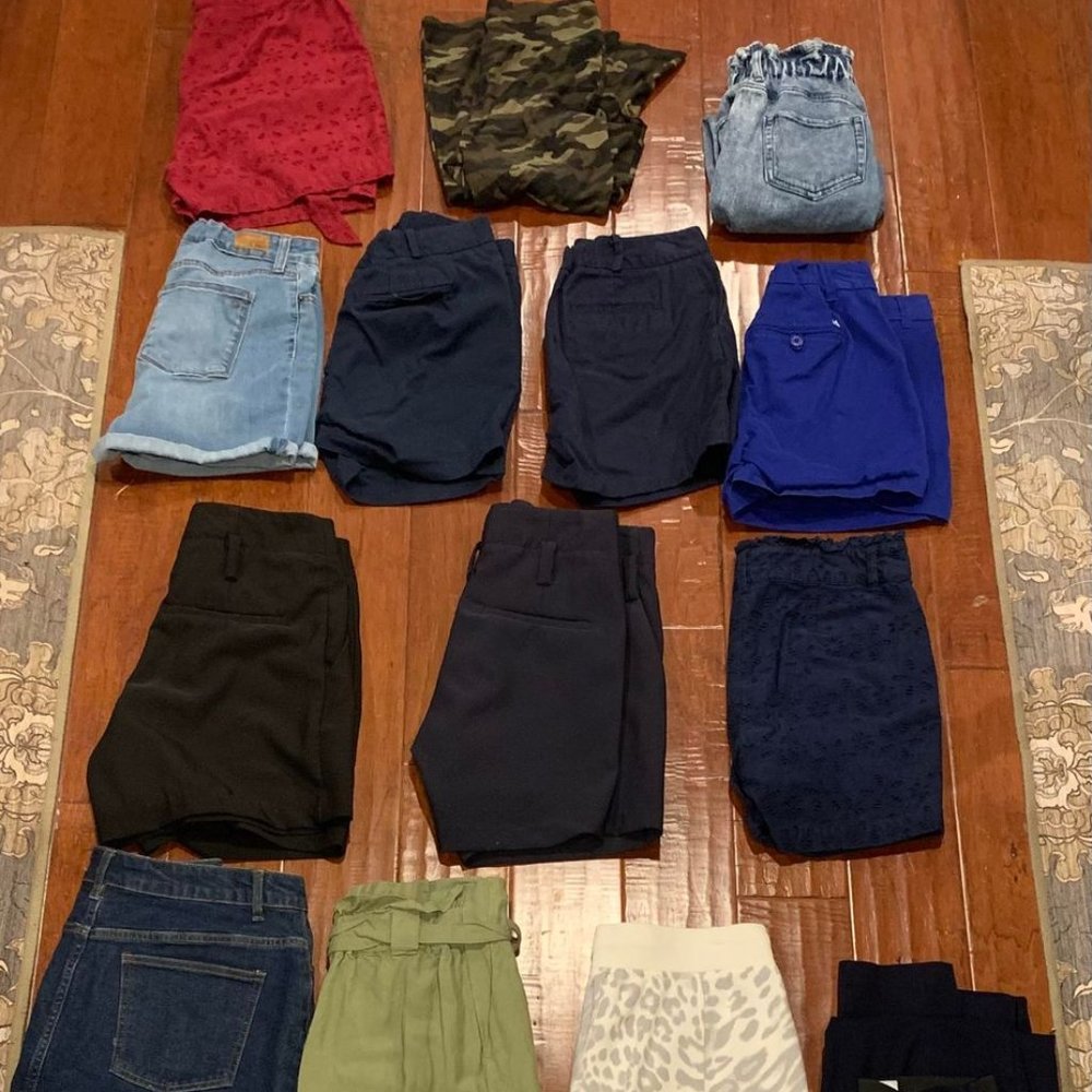 Best Deal on Bottoms $20 for ALL 16 Pieces